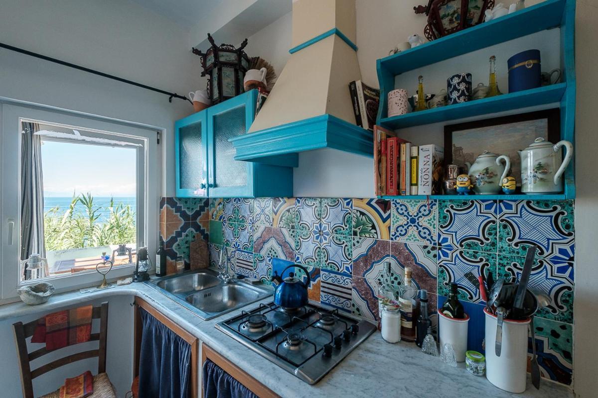 La Rosa Dei Venti Aparthotel Procida Buitenkant foto