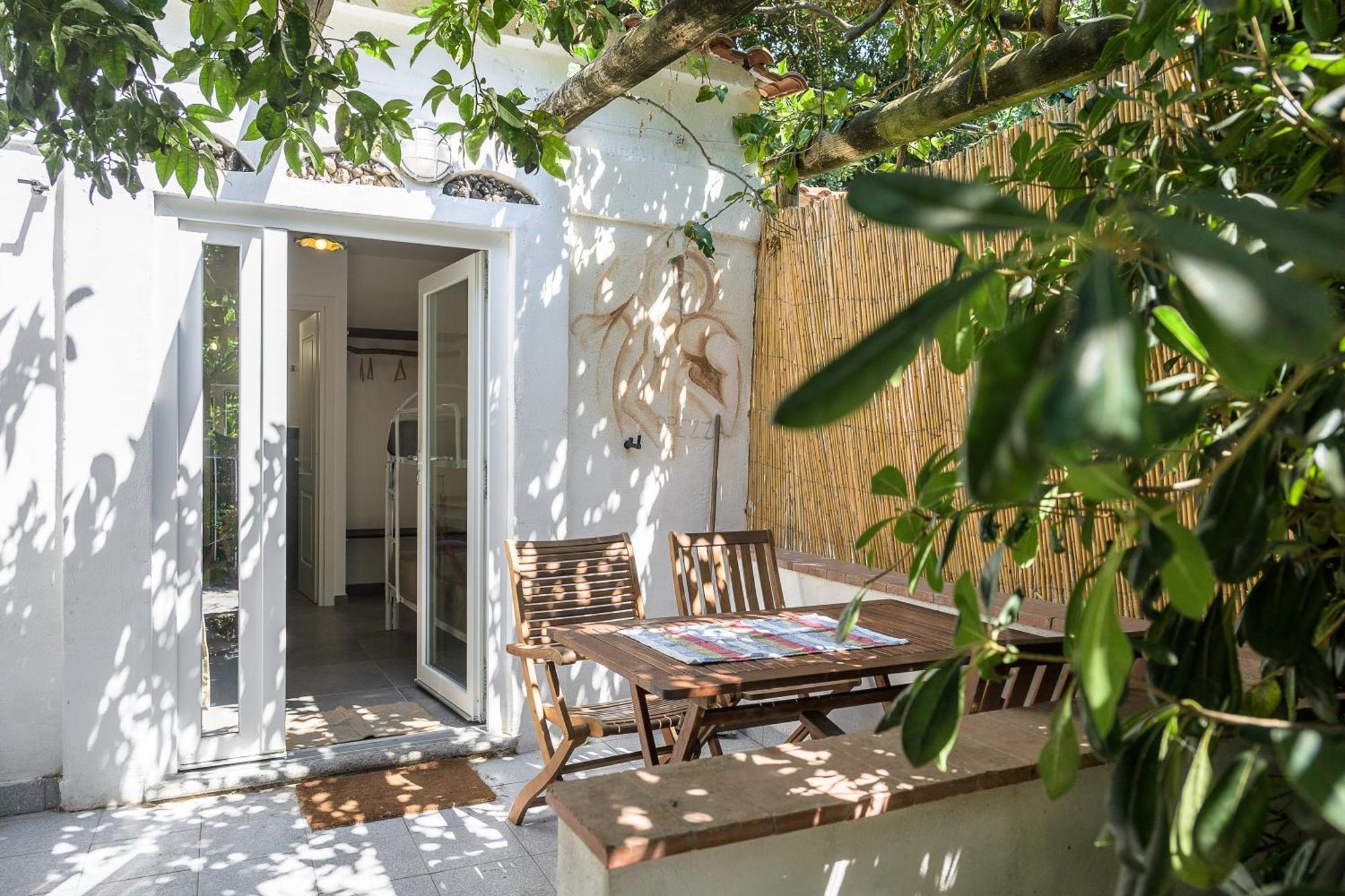 La Rosa Dei Venti Aparthotel Procida Buitenkant foto