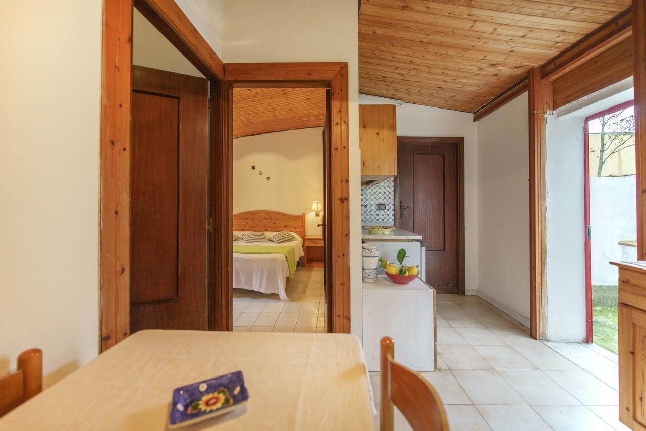 La Rosa Dei Venti Aparthotel Procida Buitenkant foto